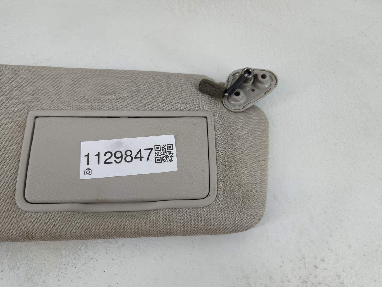 2010-2014 Subaru Legacy Sun Visor Shade Replacement Passenger Right Mirror Fits Fits 2010 2011 2012 2013 2014 OEM Used Auto 