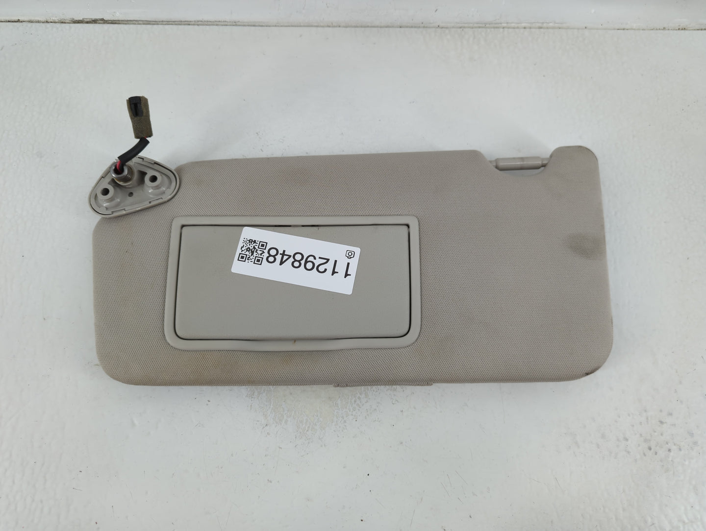 2010-2014 Subaru Legacy Sun Visor Shade Replacement Driver Left Mirror Fits Fits 2010 2011 2012 2013 2014 OEM Used Auto Part