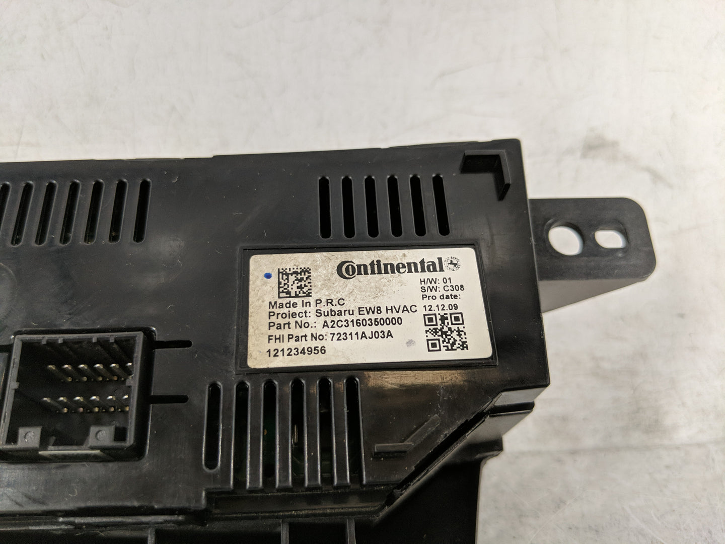 2010-2014 Subaru Legacy Climate Control Module Temperature AC/Heater Replacement P/N:72311AJ03A Fits Fits 2010 2011 2012 201