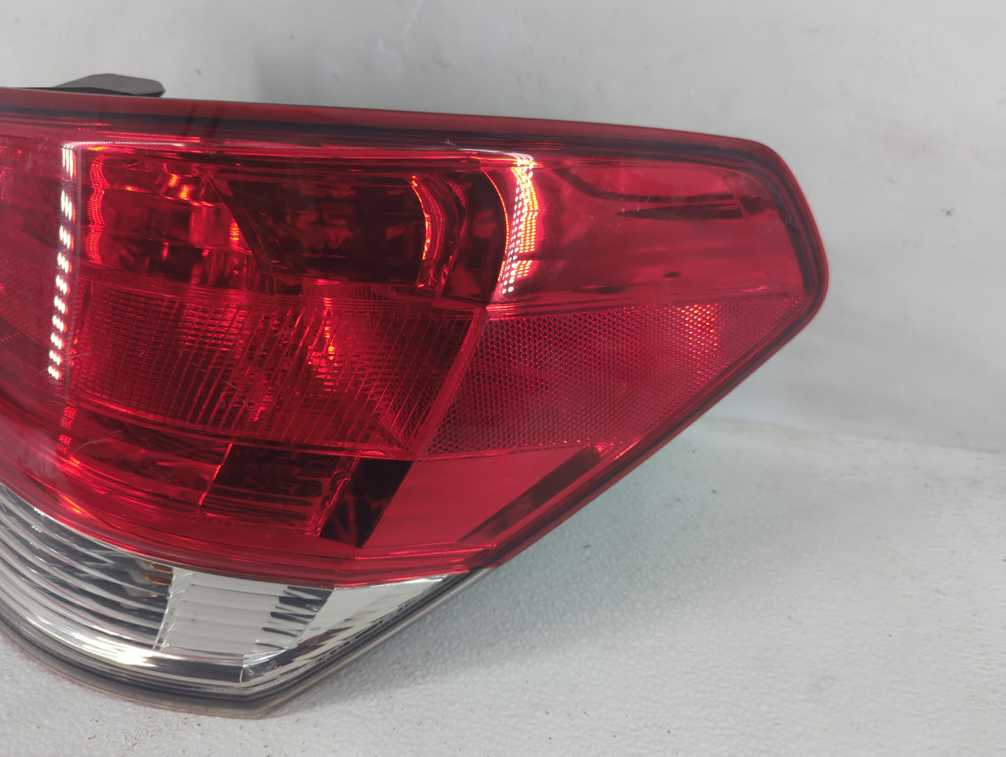 2010-2014 Subaru Legacy Tail Light Assembly Passenger Right OEM Fits Fits 2010 2011 2012 2013 2014 OEM Used Auto Parts - Oem