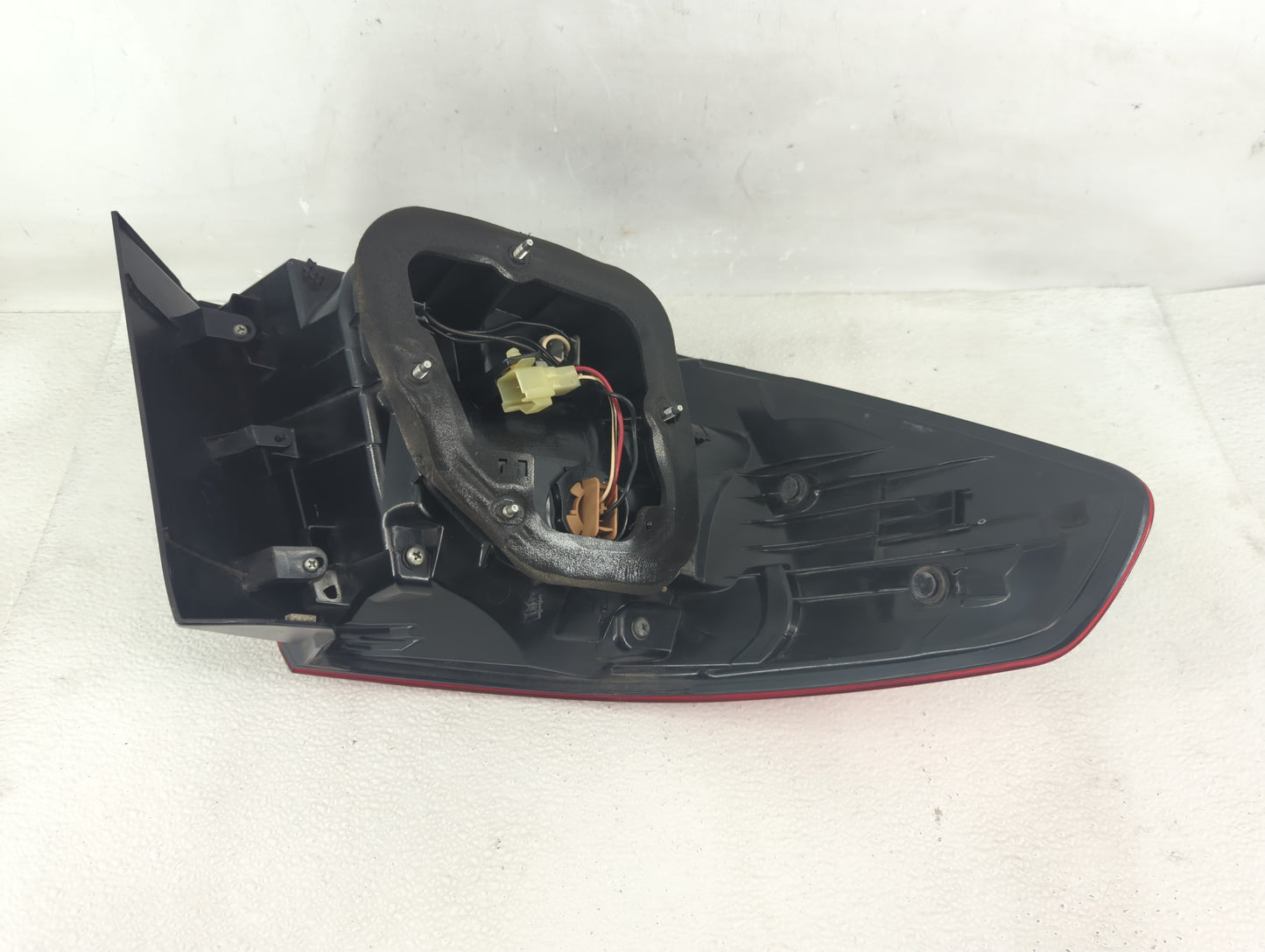2010-2014 Subaru Legacy Tail Light Assembly Passenger Right OEM Fits Fits 2010 2011 2012 2013 2014 OEM Used Auto Parts - Oem