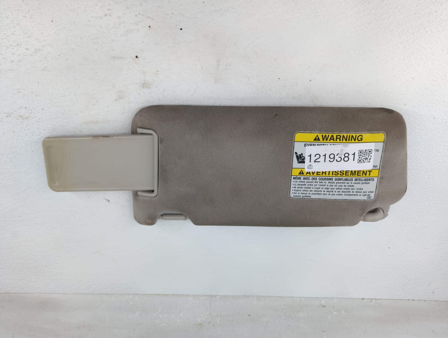 2010-2014 Subaru Legacy Sun Visor Shade Replacement Passenger Right Mirror Fits Fits 2010 2011 2012 2013 2014 OEM Used Auto 