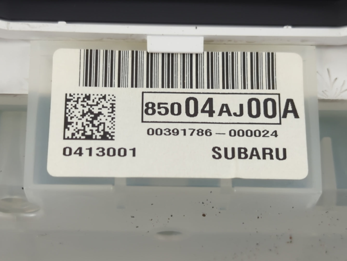 2013-2014 Subaru Legacy Instrument Cluster Speedometer Gauges P/N:1402-80970244 11001 Fits Fits 2013 2014 OEM Used Auto Part