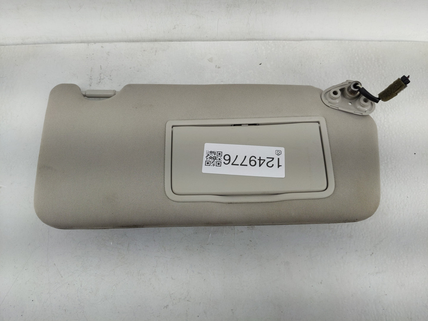 2010-2014 Subaru Legacy Sun Visor Shade Replacement Passenger Right Mirror Fits Fits 2010 2011 2012 2013 2014 OEM Used Auto 