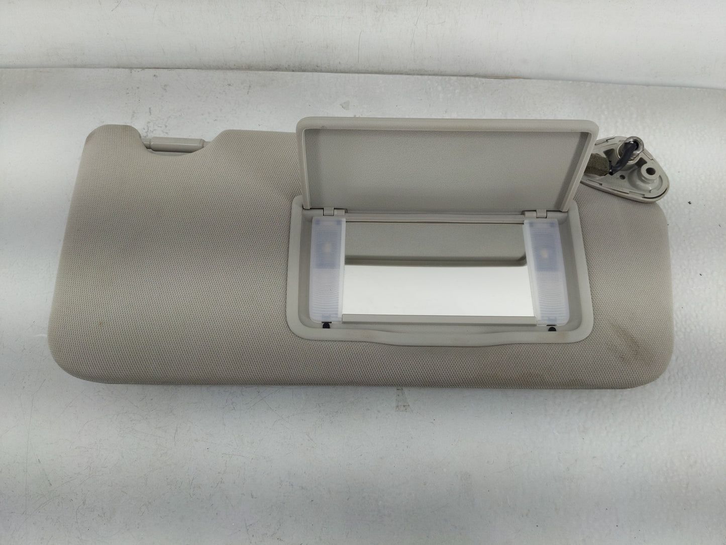 2010-2014 Subaru Legacy Sun Visor Shade Replacement Passenger Right Mirror Fits Fits 2010 2011 2012 2013 2014 OEM Used Auto 