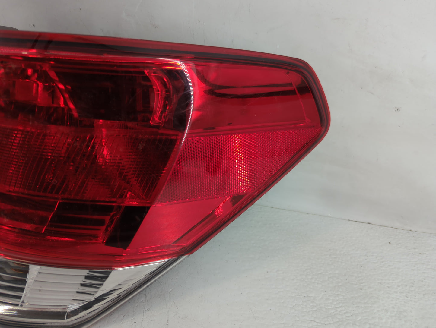 2010-2014 Subaru Legacy Tail Light Assembly Passenger Right OEM Fits Fits 2010 2011 2012 2013 2014 OEM Used Auto Parts - Oem