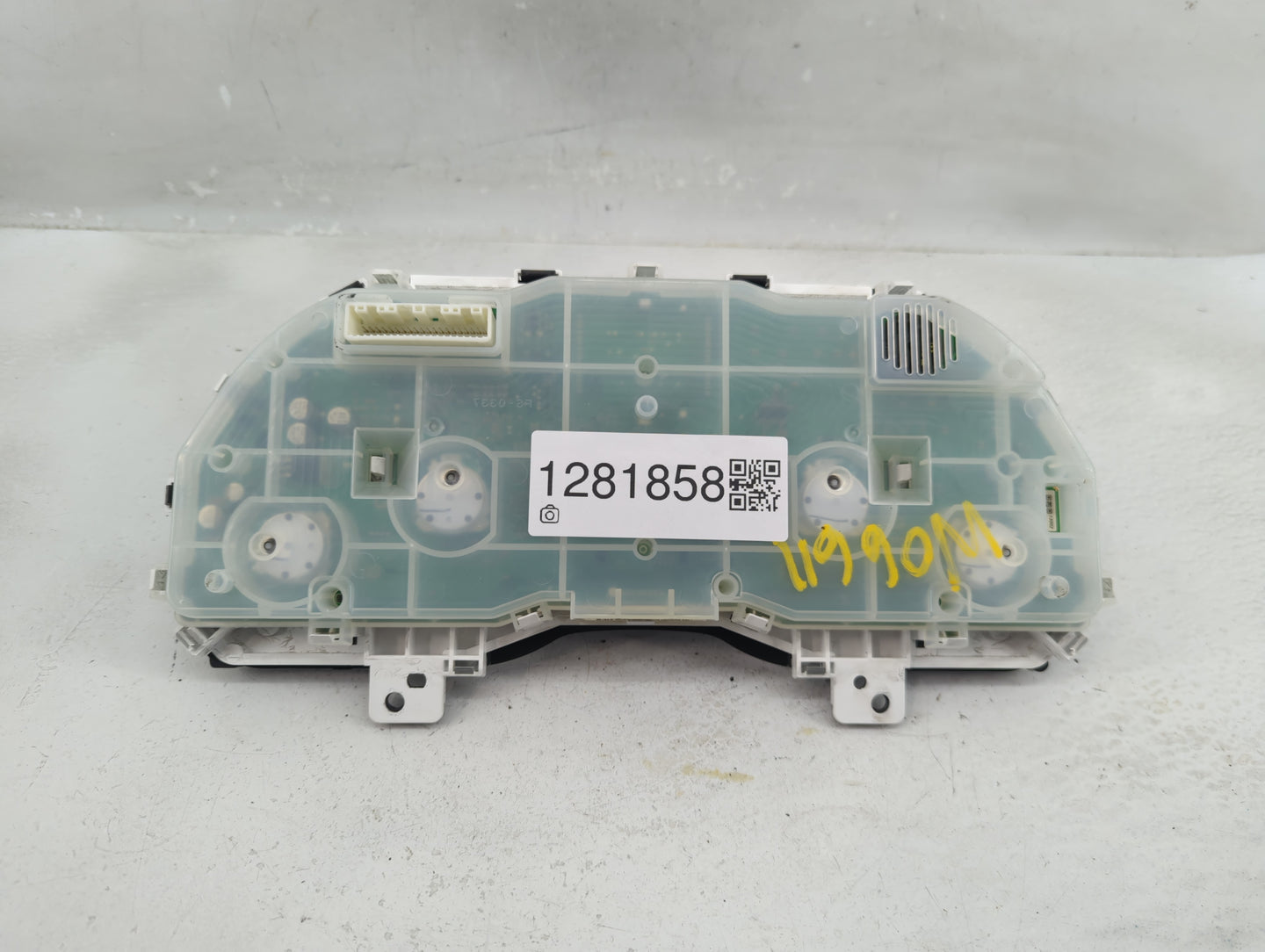 2013-2014 Subaru Legacy Instrument Cluster Speedometer Gauges P/N:85004AJ01A Fits Fits 2013 2014 OEM Used Auto Parts - Oemus