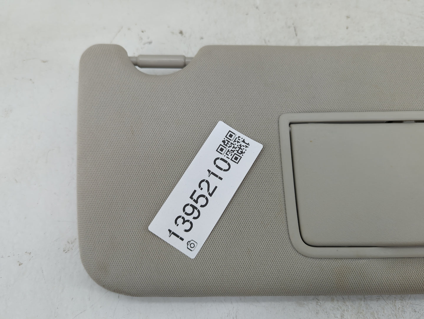 2010-2014 Subaru Legacy Sun Visor Shade Replacement Passenger Right Mirror Fits Fits 2010 2011 2012 2013 2014 OEM Used Auto 