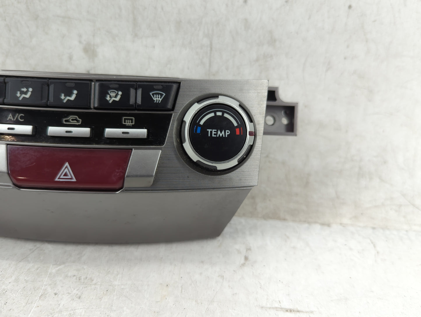 2010-2014 Subaru Legacy Climate Control Module Temperature AC/Heater Replacement P/N:72311AJ08A MX237000-2753 Fits OEM Used 