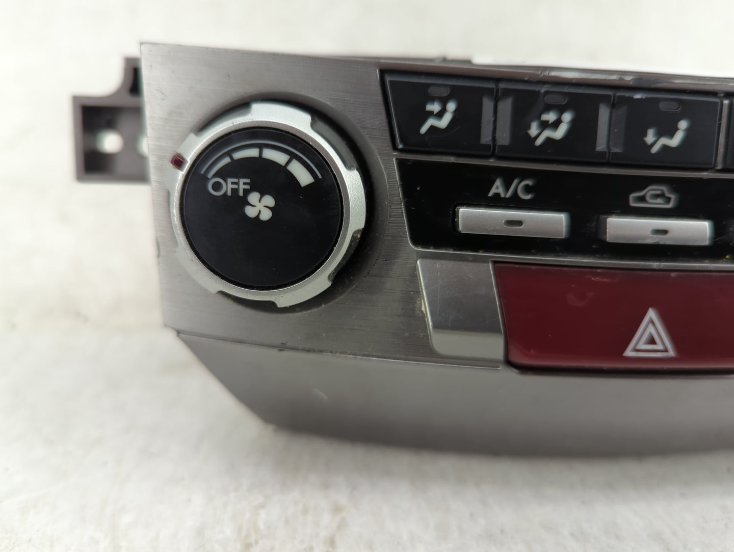 2010-2014 Subaru Legacy Climate Control Module Temperature AC/Heater Replacement P/N:MX237000-2753 72311AJ08A Fits OEM Used 
