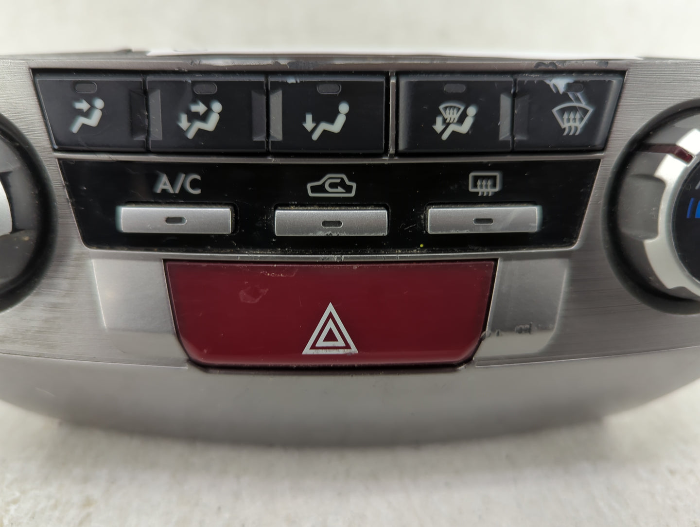 2010-2014 Subaru Legacy Climate Control Module Temperature AC/Heater Replacement P/N:MX237000-2753 72311AJ08A Fits OEM Used 