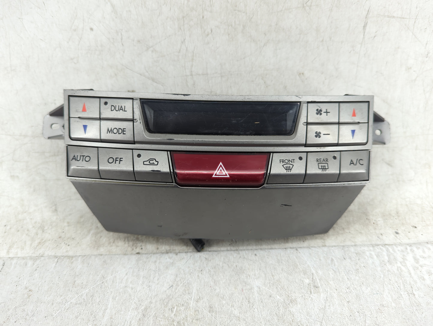 2010-2014 Subaru Legacy Climate Control Module Temperature AC/Heater Replacement P/N:72311SC600 5HB010493-00 Fits OEM Used A
