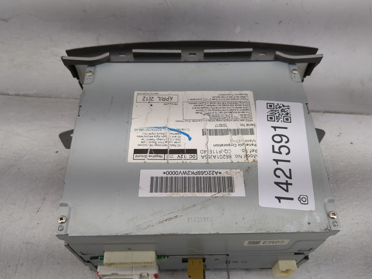 2012-2014 Subaru Legacy Radio AM FM Cd Player Receiver Replacement P/N:86201AJ65A Fits Fits 2012 2013 2014 OEM Used Auto Par