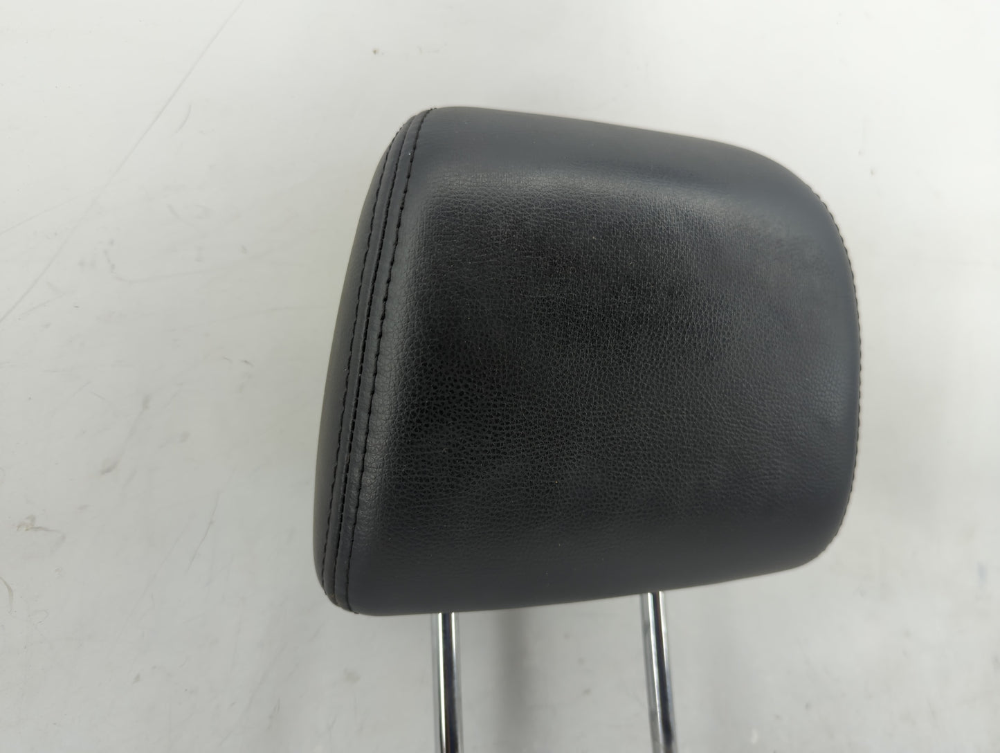 2013 Subaru Legacy Headrest Head Rest Front Driver Seat Black - Oemusedautoparts1.com