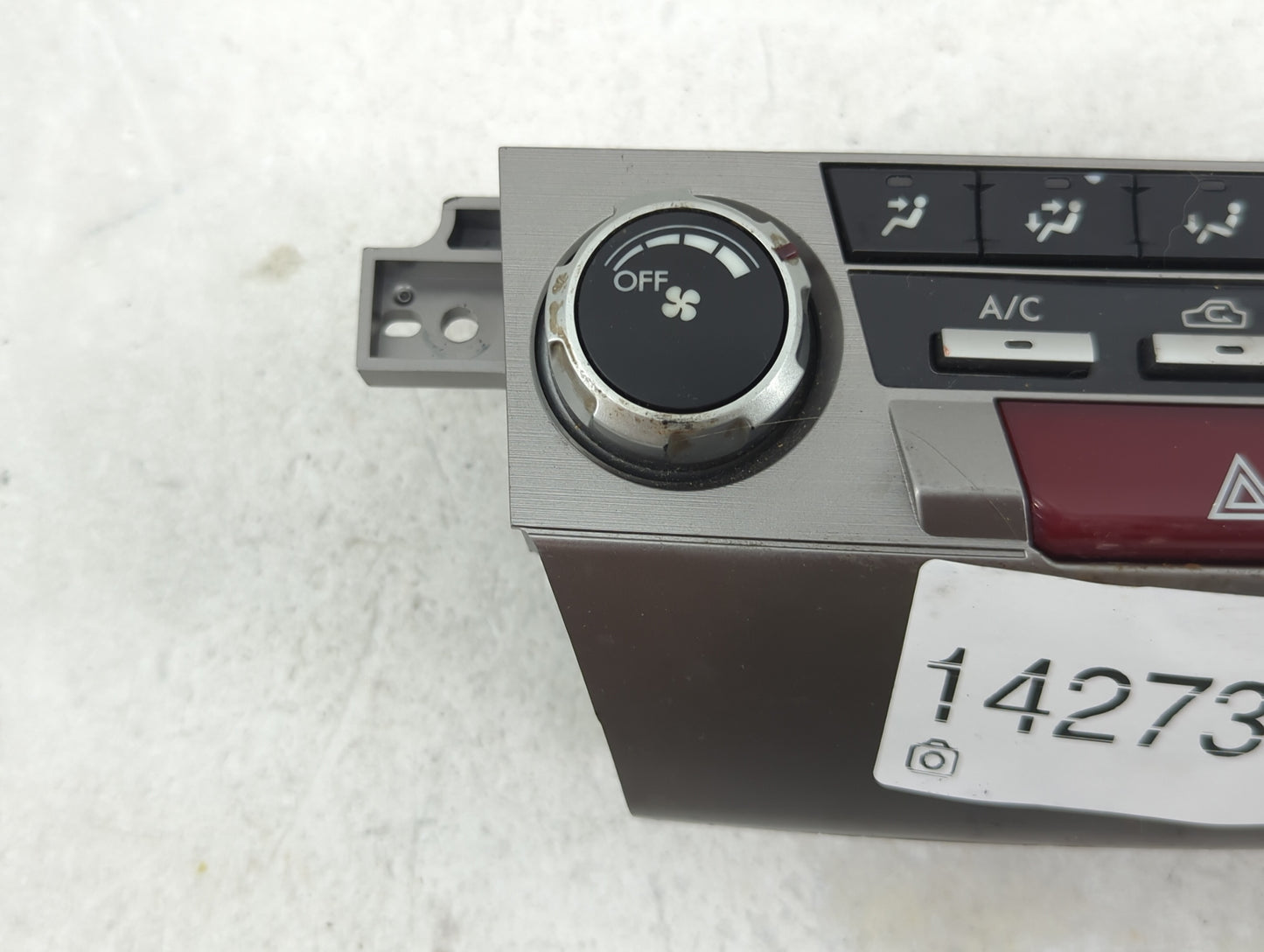 2010-2014 Subaru Legacy Climate Control Module Temperature AC/Heater Replacement P/N:72311AJ08A Fits Fits 2010 2011 2012 201