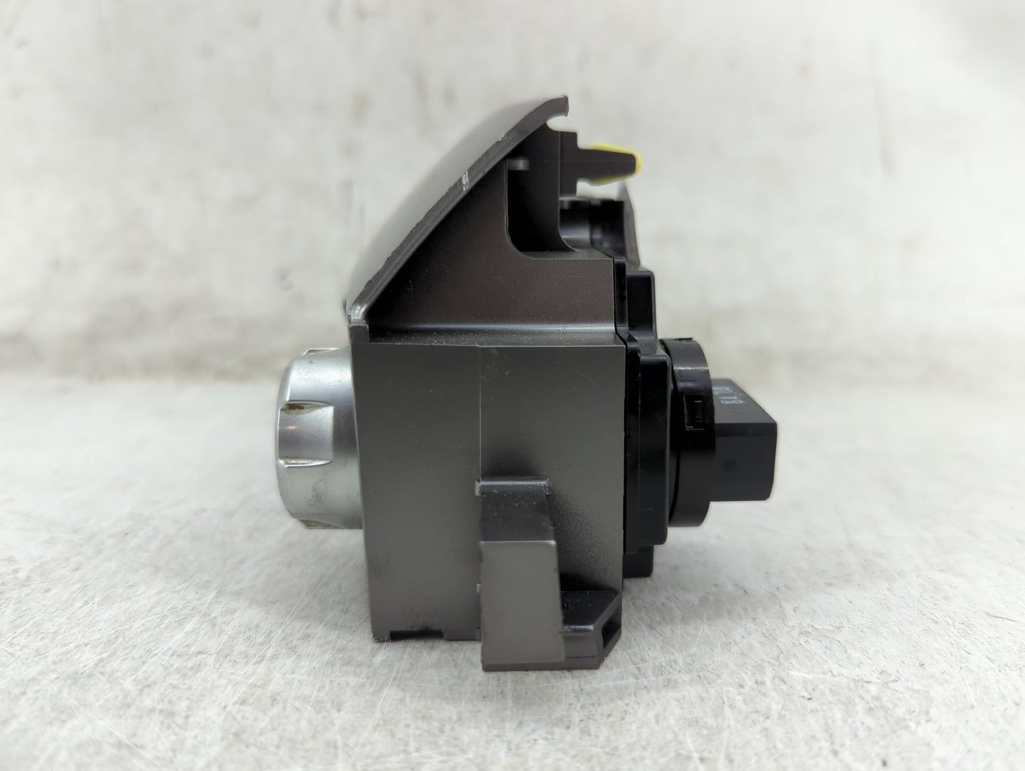 2010-2014 Subaru Legacy Climate Control Module Temperature AC/Heater Replacement P/N:72311AJ08A Fits Fits 2010 2011 2012 201