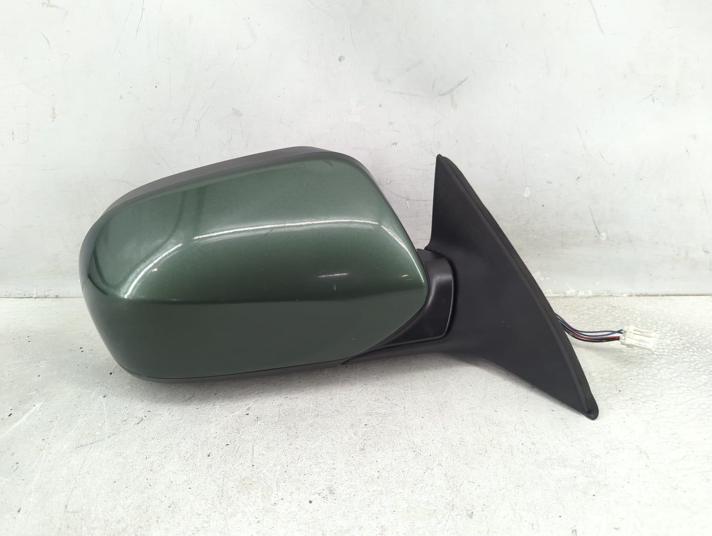2011-2014 Subaru Legacy Passenger Side View Mirror - Right Door Mirror OEM Used - Oemusedautoparts1.com