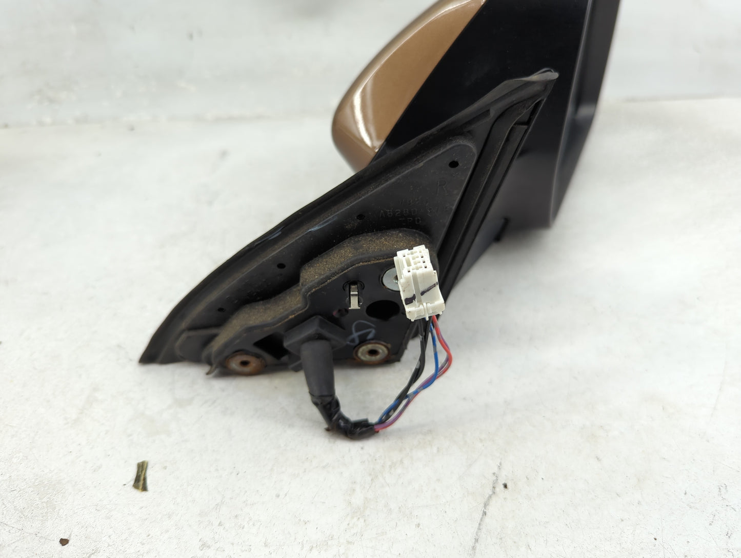 2011-2014 Subaru Legacy Passenger Side View Mirror - Right Door Mirror OEM Used - Oemusedautoparts1.com