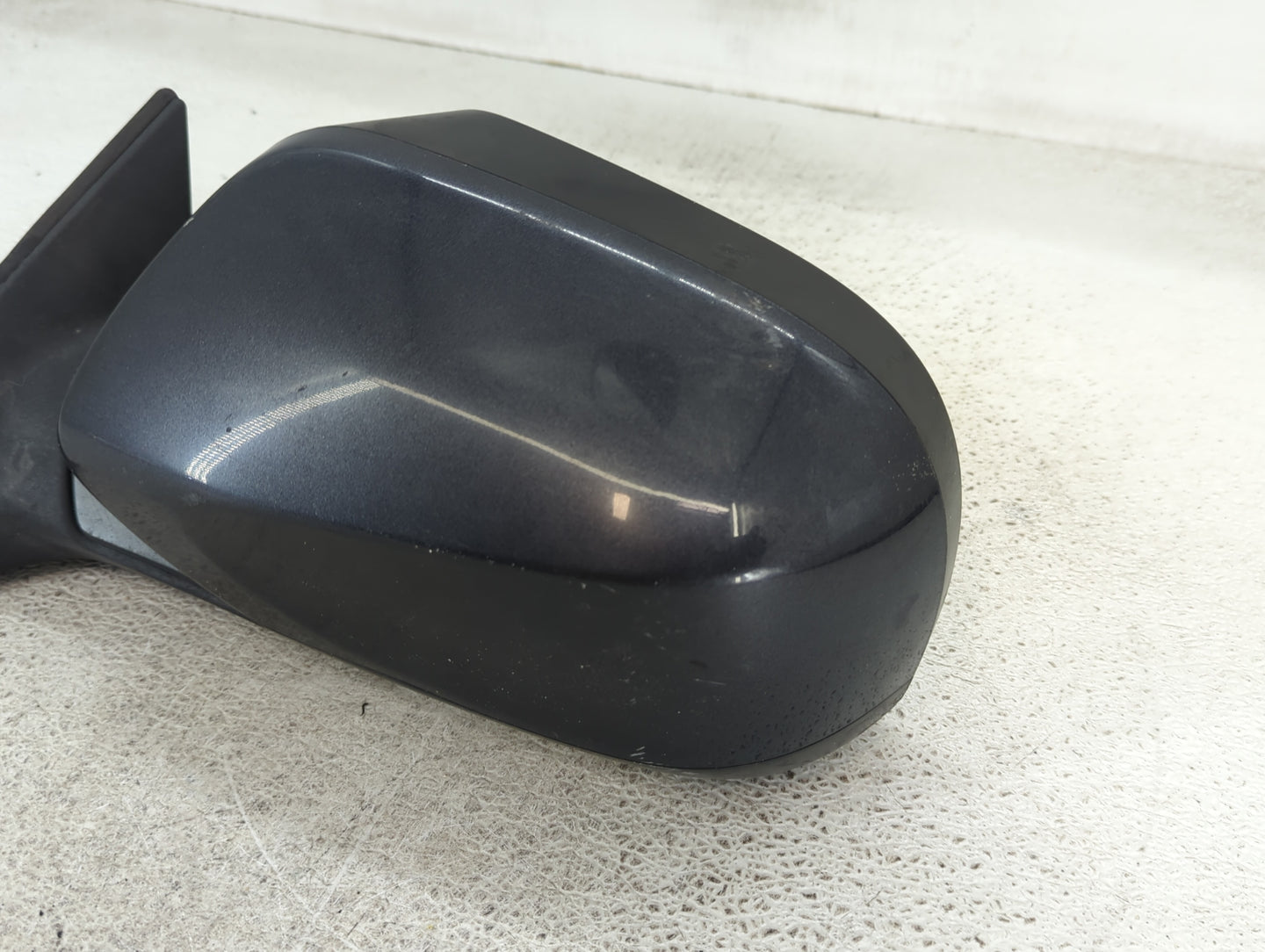 2011-2014 Subaru Legacy Driver Side View Mirror - Left Door Mirror OEM Used - Oemusedautoparts1.com
