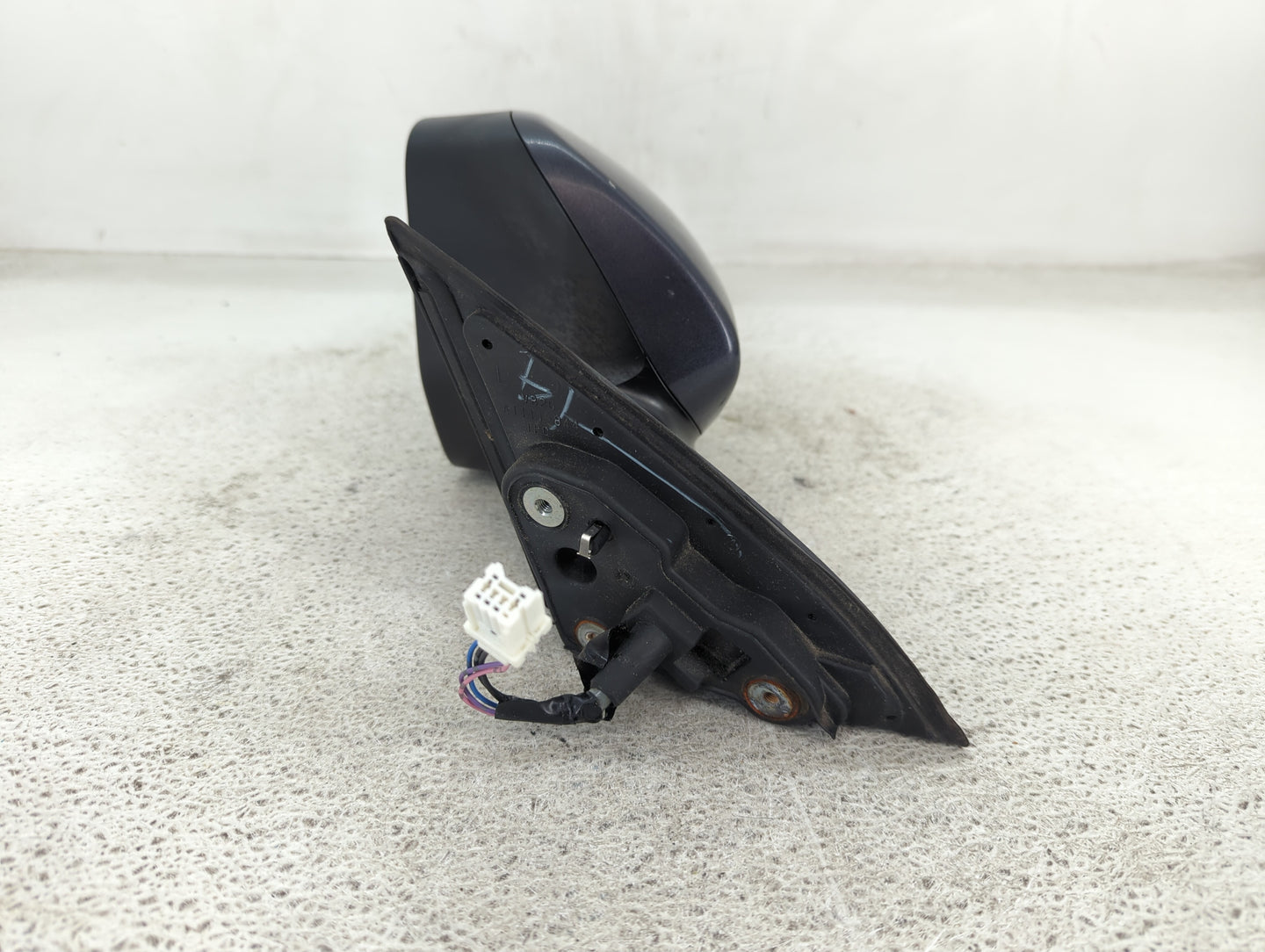 2011-2014 Subaru Legacy Driver Side View Mirror - Left Door Mirror OEM Used - Oemusedautoparts1.com