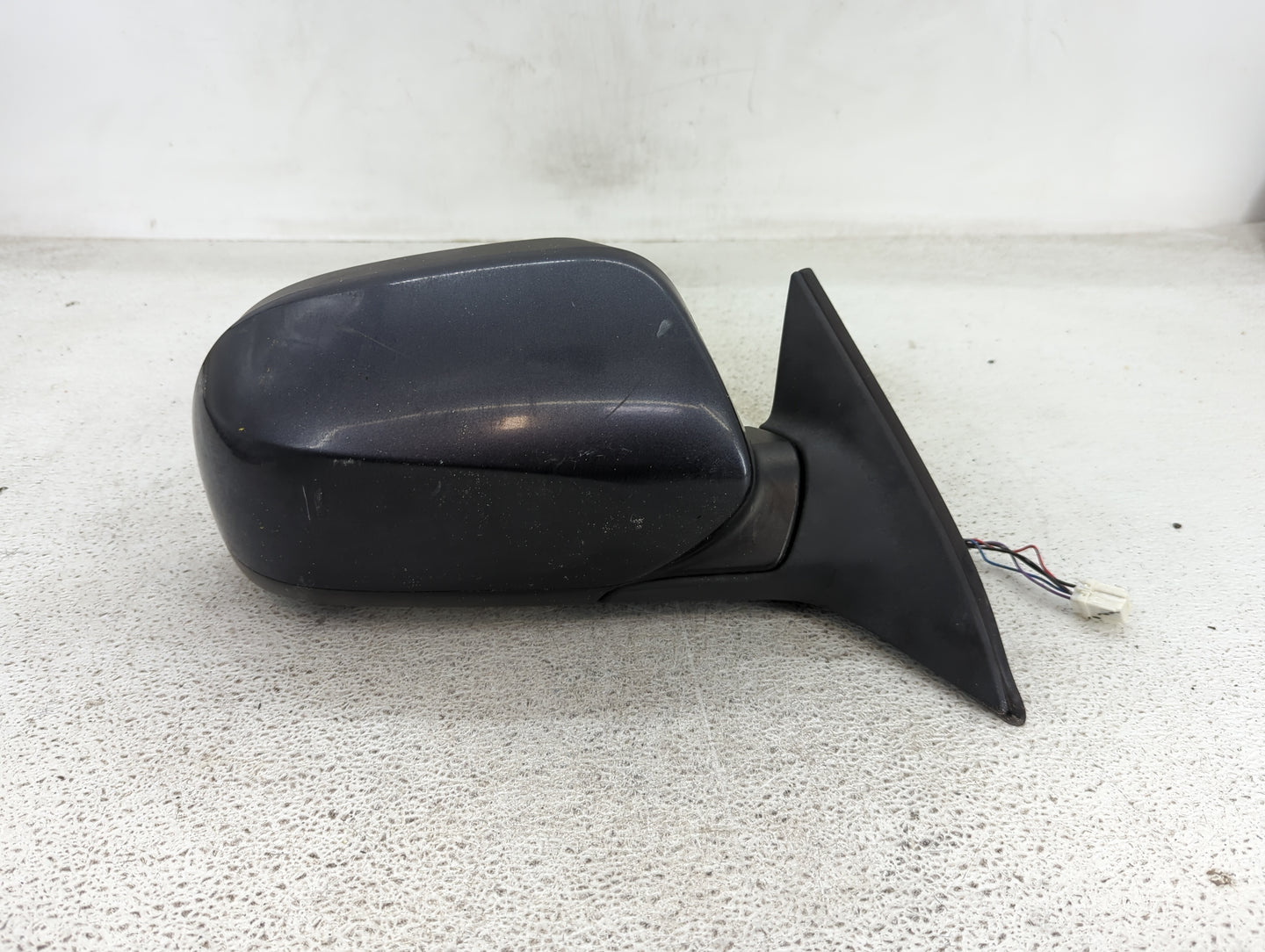 2011-2014 Subaru Legacy Passenger Side View Mirror - Right Door Mirror OEM Used - Oemusedautoparts1.com