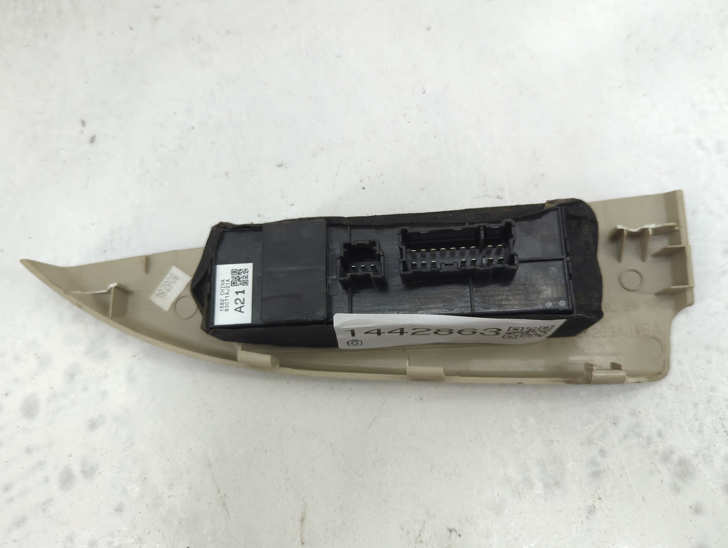 2013-2014 Subaru Legacy Master Power Window Switch Replacement Driver Side Left P/N:83071AJ21A Fits Fits 2013 2014 OEM Used 
