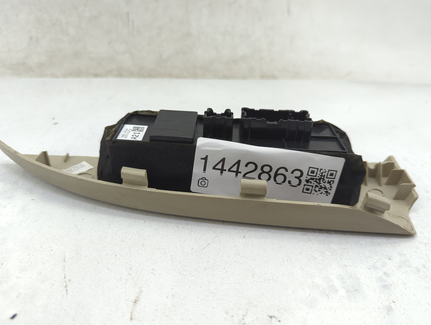 2013-2014 Subaru Legacy Master Power Window Switch Replacement Driver Side Left P/N:83071AJ21A Fits Fits 2013 2014 OEM Used 
