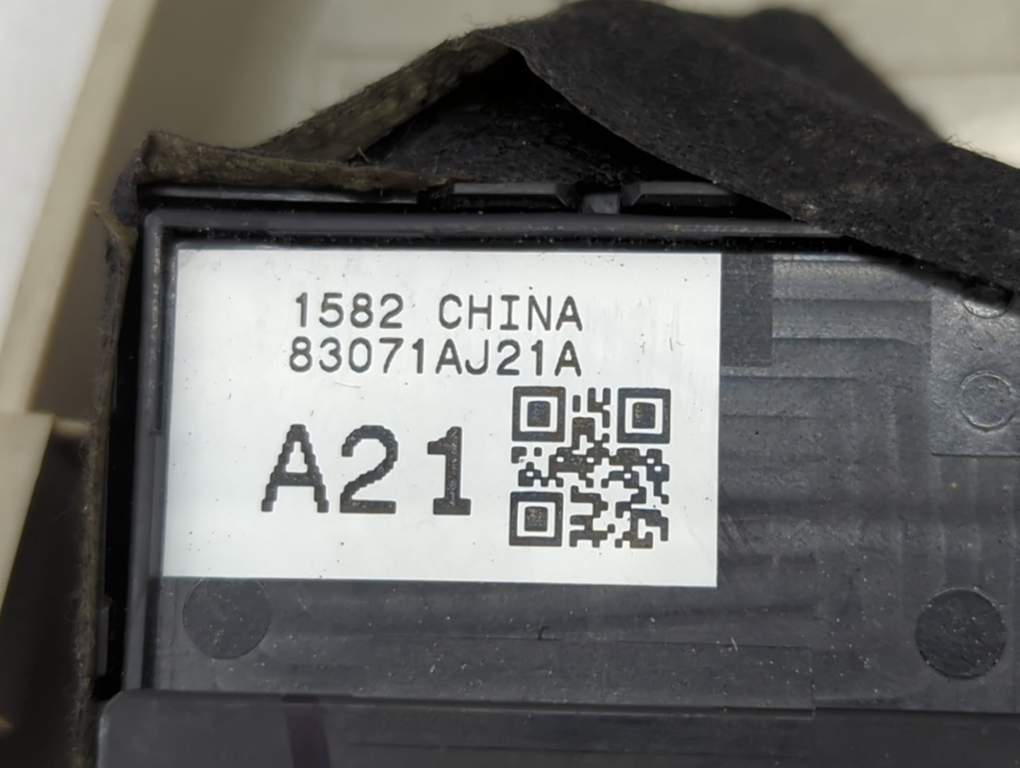 2013-2014 Subaru Legacy Master Power Window Switch Replacement Driver Side Left P/N:83071AJ21A Fits Fits 2013 2014 OEM Used 