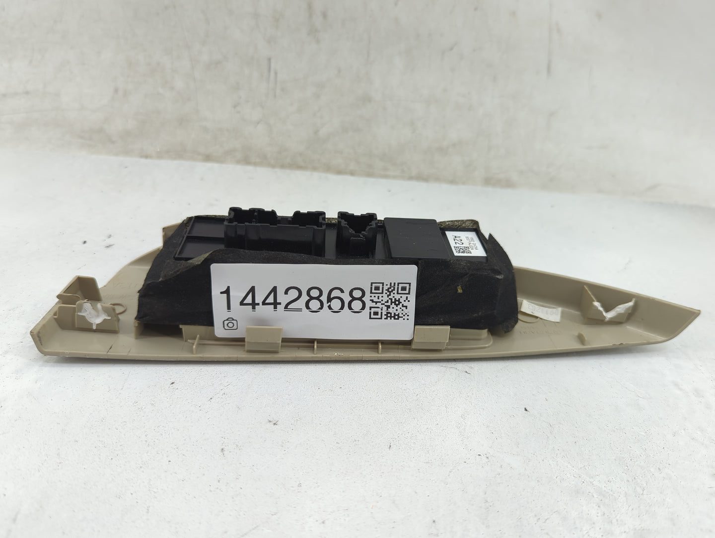 2013-2014 Subaru Legacy Master Power Window Switch Replacement Driver Side Left P/N:83071AJ22A Fits Fits 2013 2014 OEM Used 