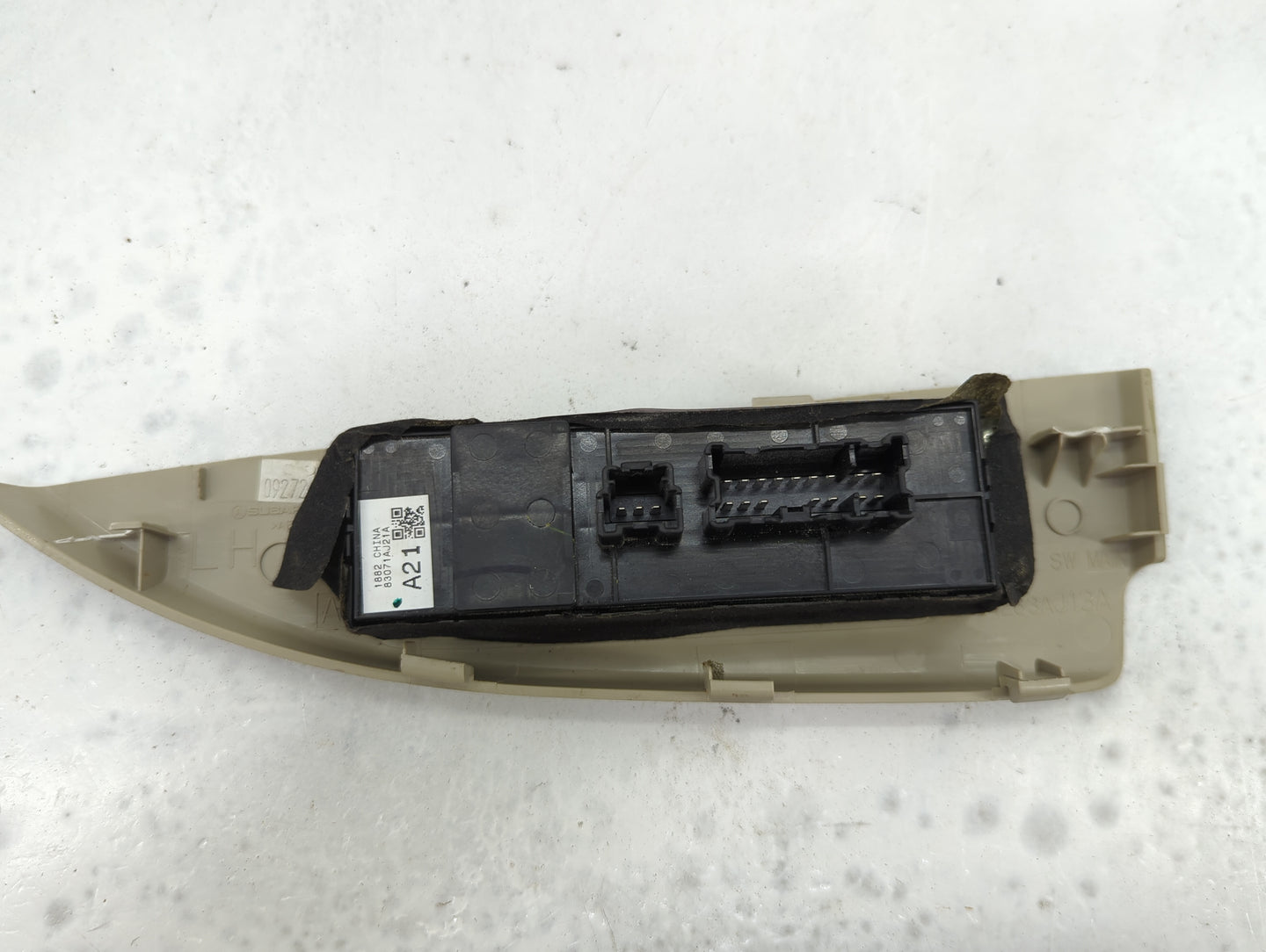 2013-2014 Subaru Legacy Master Power Window Switch Replacement Driver Side Left P/N:83071AJ21A Fits Fits 2013 2014 OEM Used 
