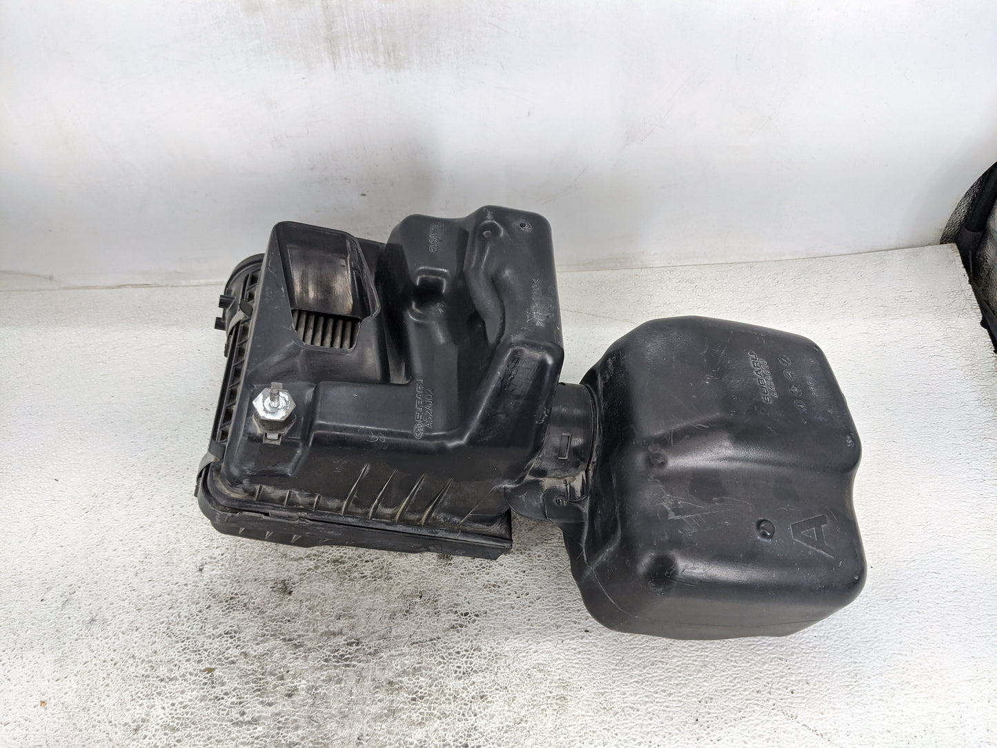 2013 Subaru Legacy Air Cleaner Intake-duct Hose Tube - Oemusedautoparts1.com