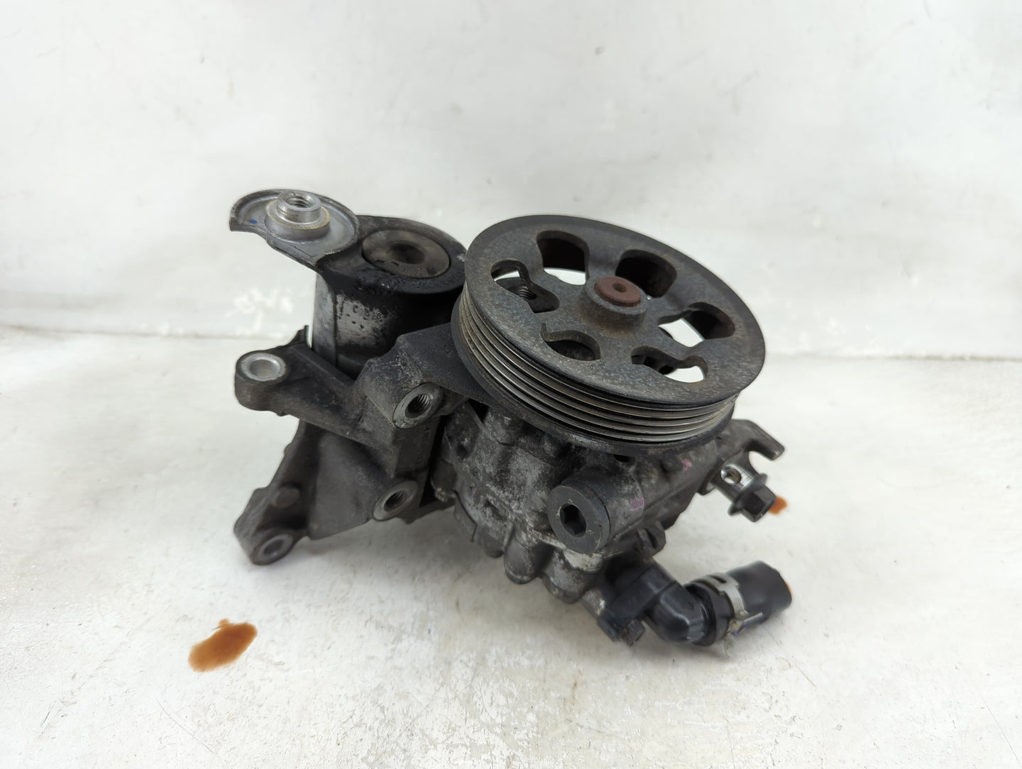 2013-2014 Subaru Legacy Power Steering Column Pump Oem 1467066 - Oemusedautoparts1.com