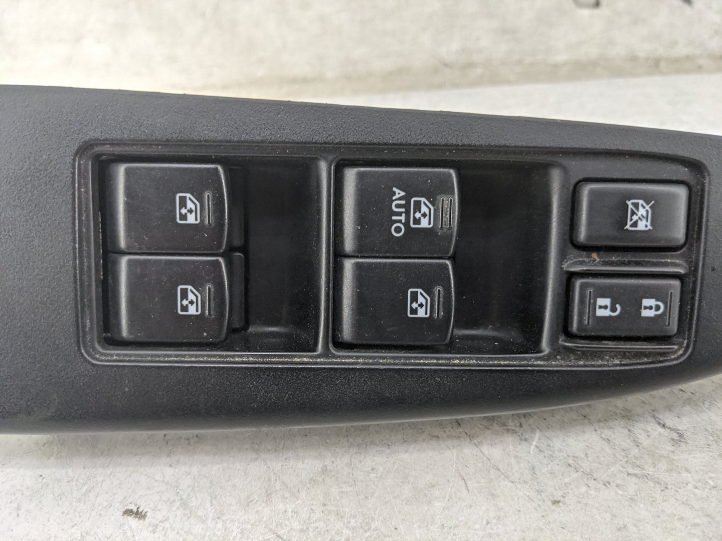 2013-2014 Subaru Legacy Master Power Window Switch Replacement Driver Side Left P/N:83071AJ21A Fits Fits 2013 2014 OEM Used 