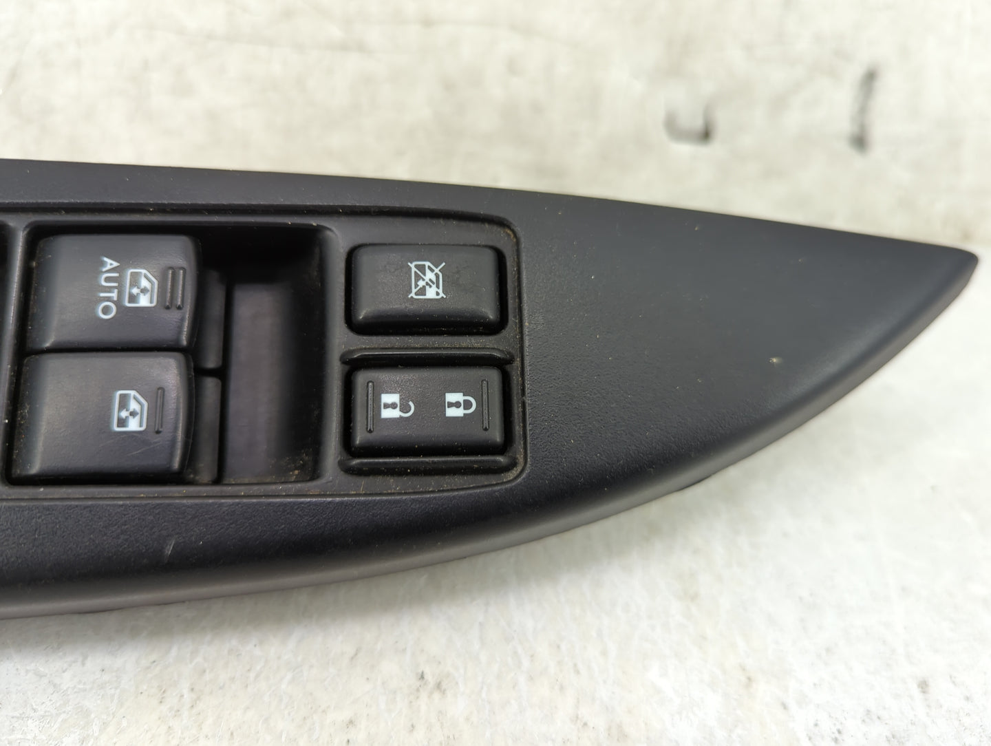 2013-2014 Subaru Legacy Master Power Window Switch Replacement Driver Side Left P/N:83071AJ21A Fits Fits 2013 2014 OEM Used 