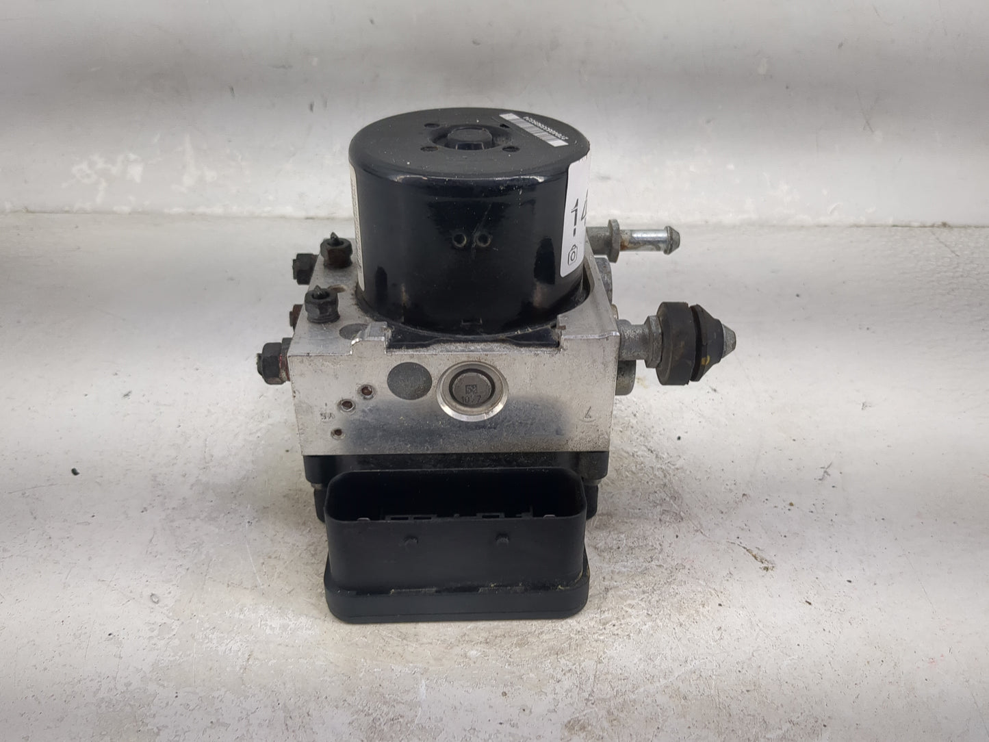 2013-2014 Subaru Legacy ABS Pump Control Module Replacement P/N:27536AJ03A 06.2102-2245.4, 06.2109-6479.3 Fits Fits 2013 201