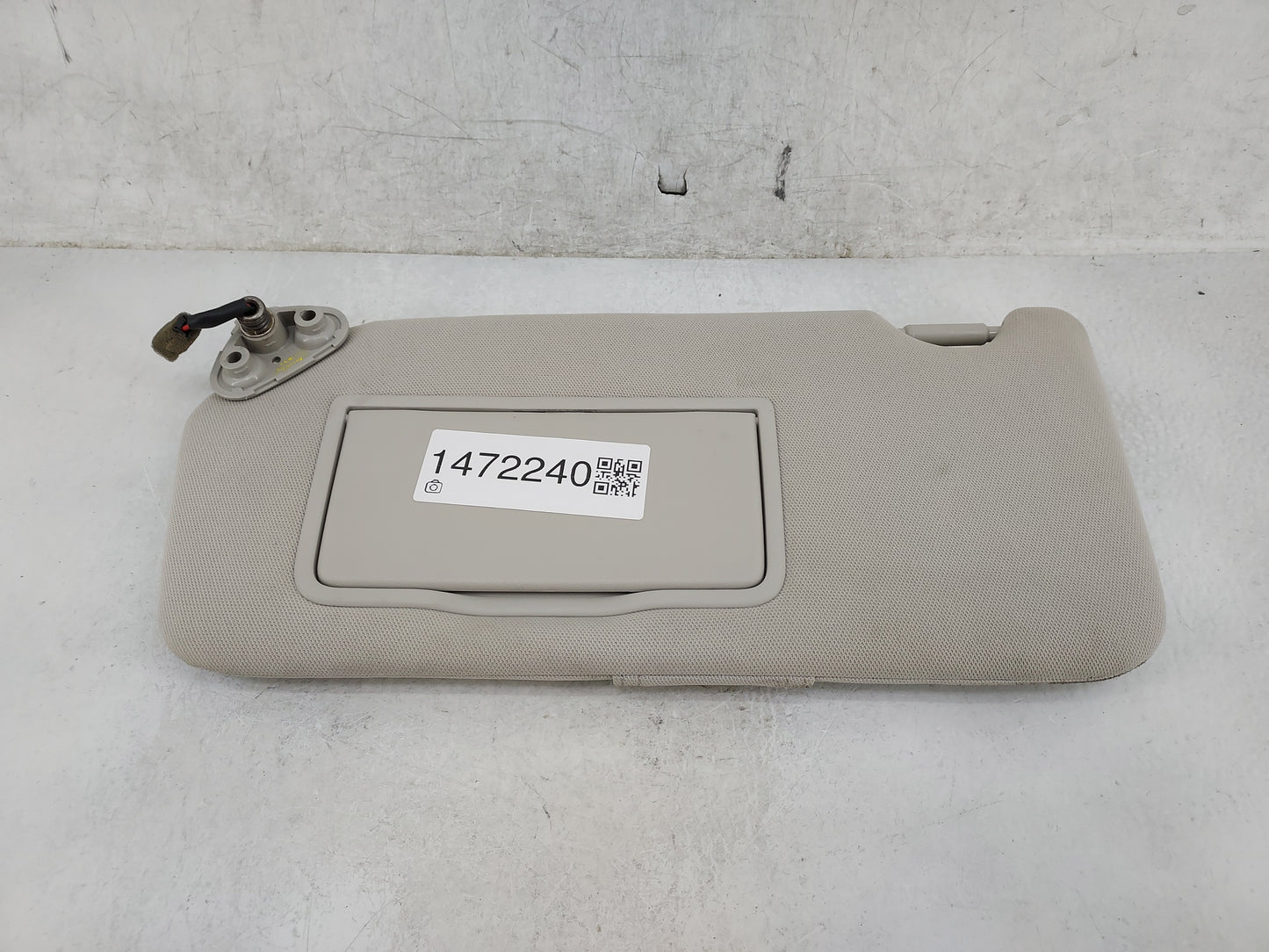 2010-2014 Subaru Legacy Sun Visor Shade Replacement Driver Left Mirror Fits Fits 2010 2011 2012 2013 2014 OEM Used Auto Part