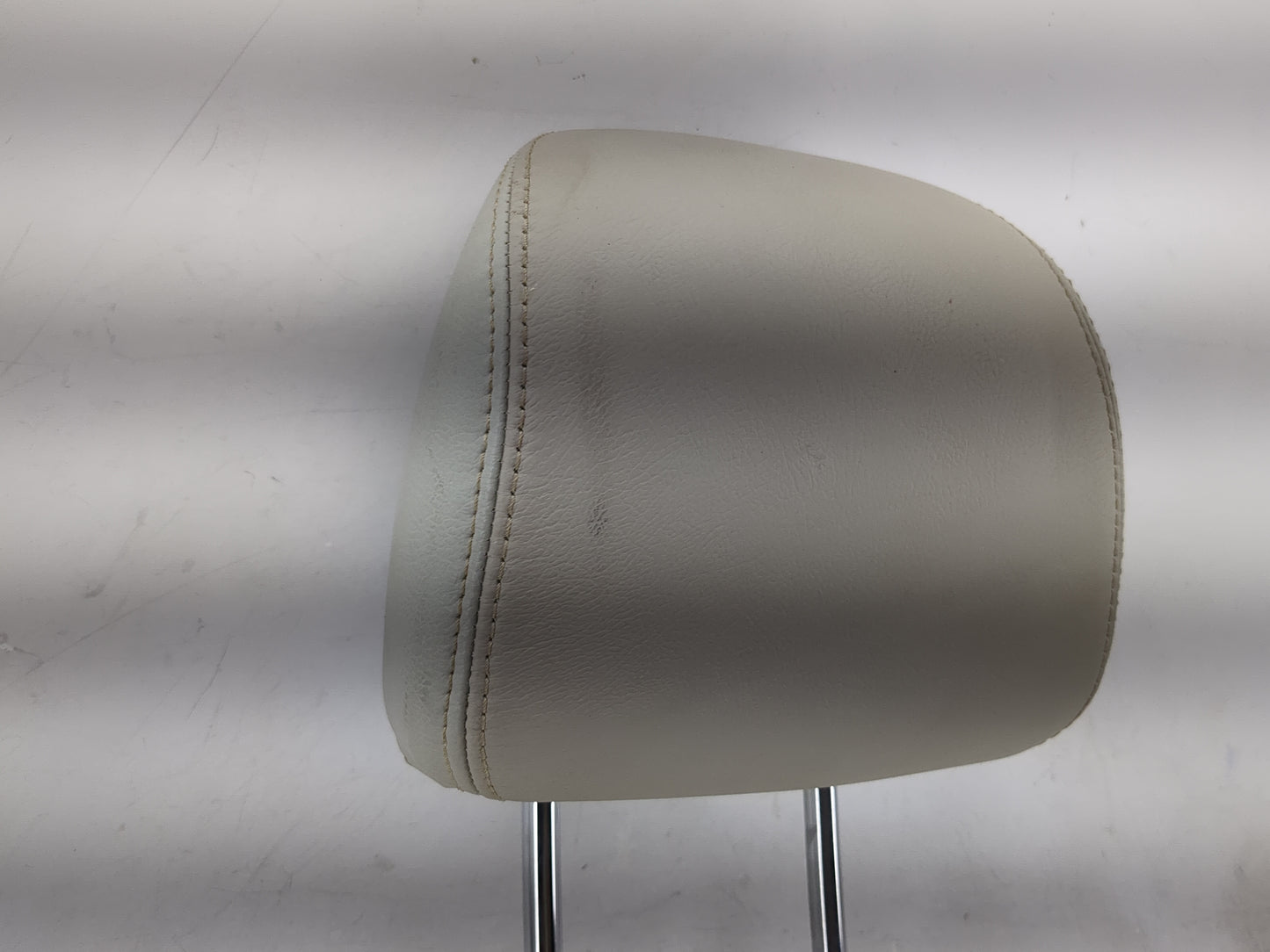 2013-2014 Subaru Legacy Headrest Head Rest Front Driver Seat Grey - Oemusedautoparts1.com