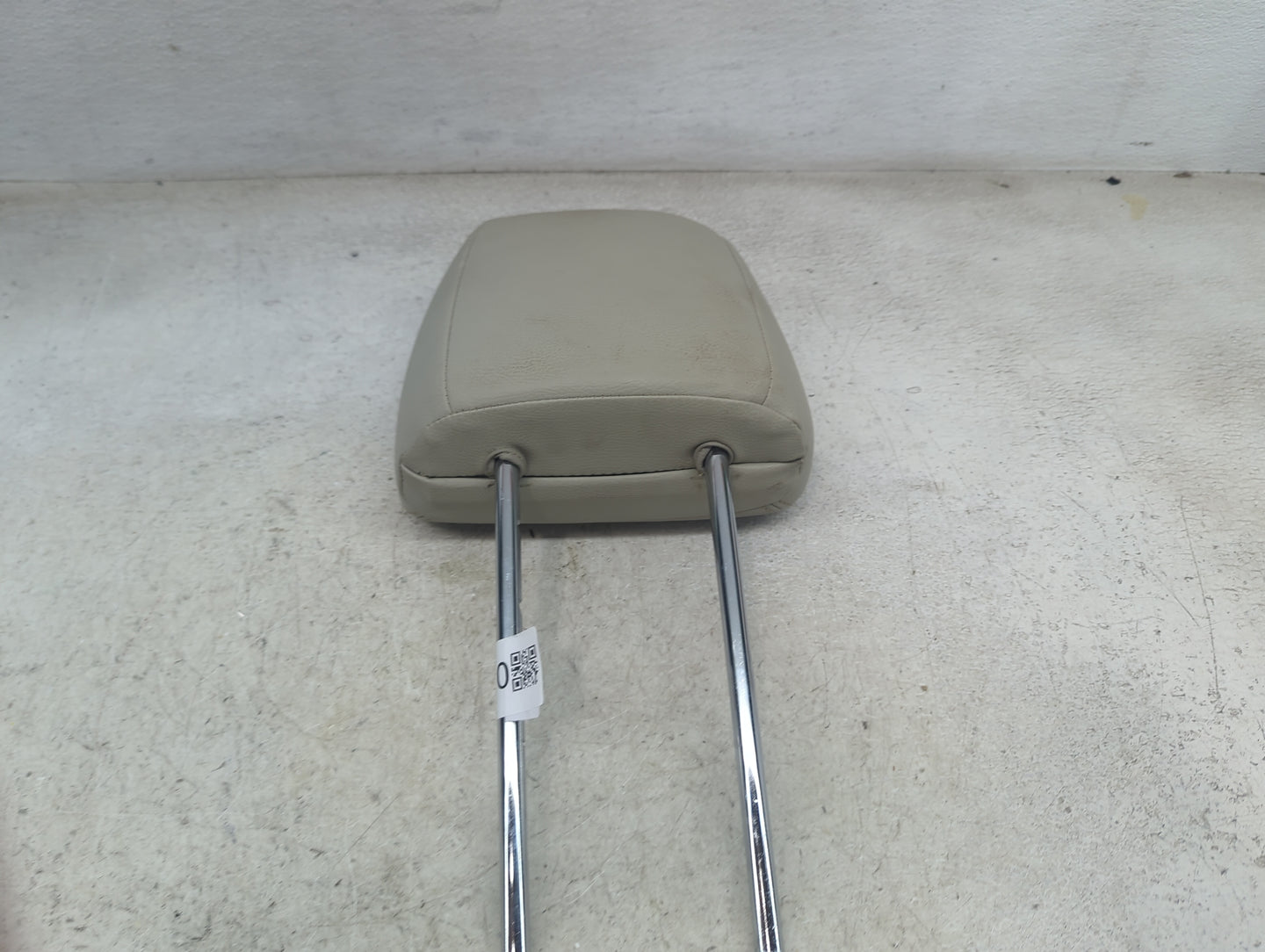 2013 Subaru Legacy Headrest Head Rest Front Passenger Seat 1472290 - Oemusedautoparts1.com