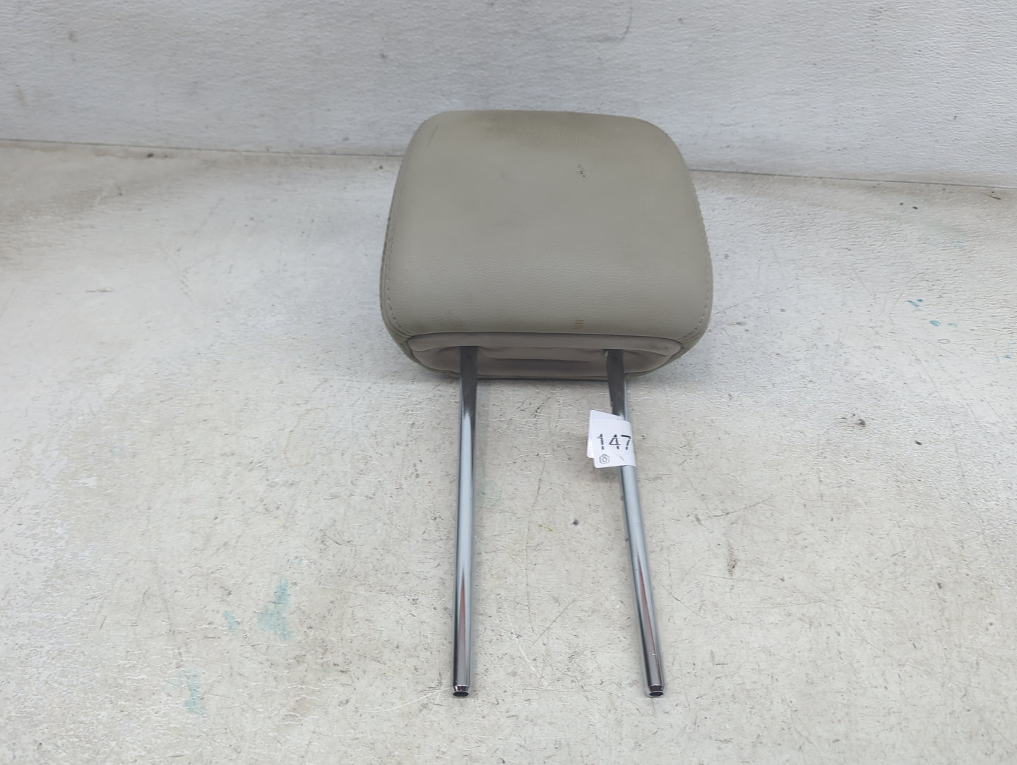 2013 Subaru Legacy Headrest Head Rest Front Driver Passenger Seat Fits OEM Used Auto Parts - Oemusedautoparts1.com