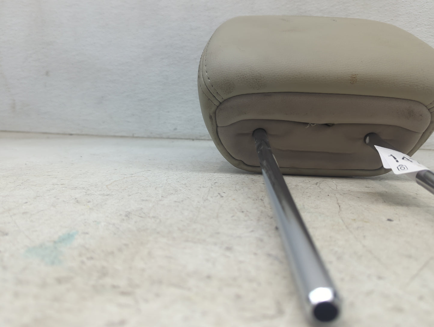 2013 Subaru Legacy Headrest Head Rest Front Driver Passenger Seat Fits OEM Used Auto Parts - Oemusedautoparts1.com