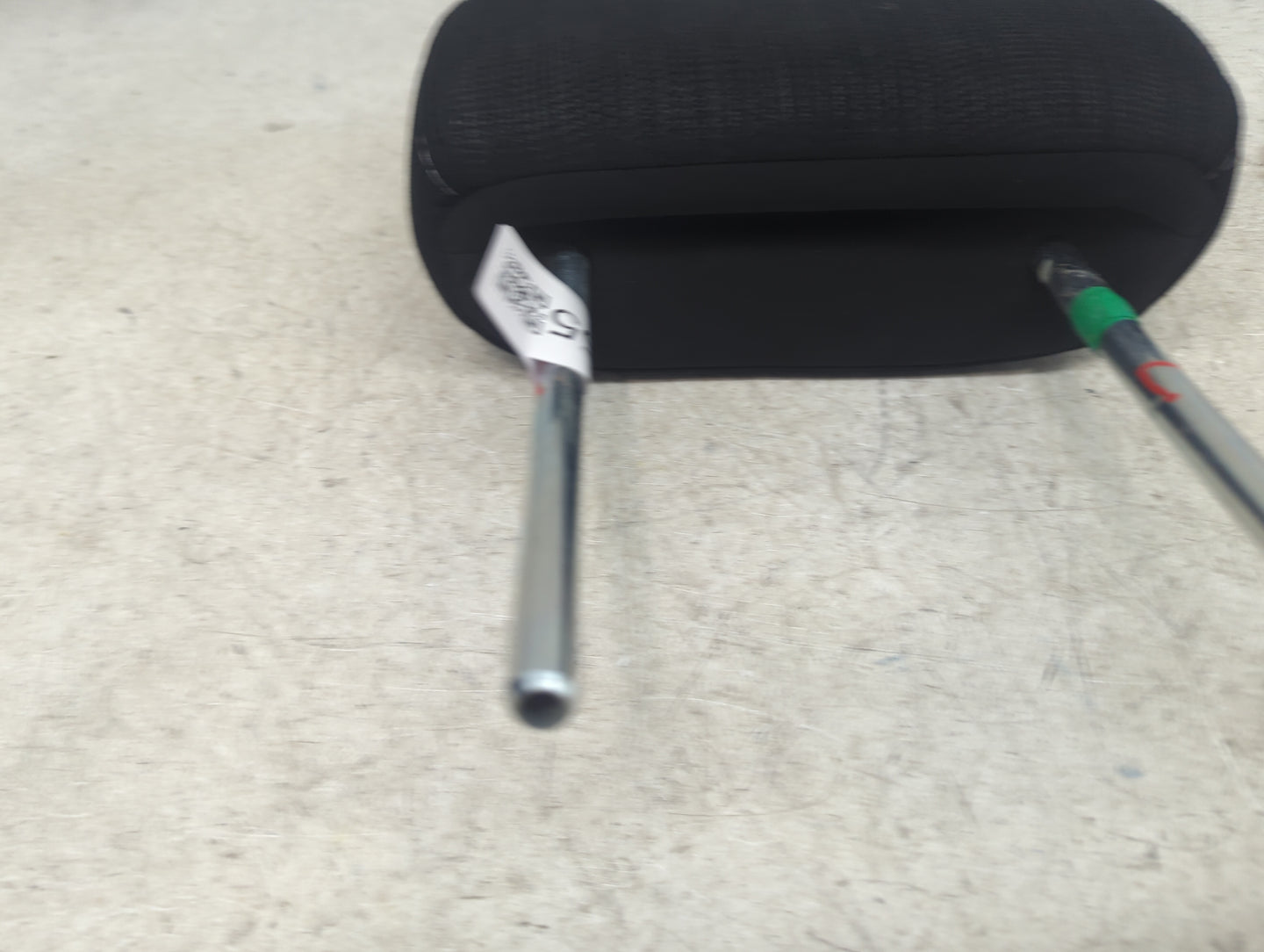 2013 Subaru Legacy Headrest Head Rest Front Driver Seat Black 1480755 - Oemusedautoparts1.com
