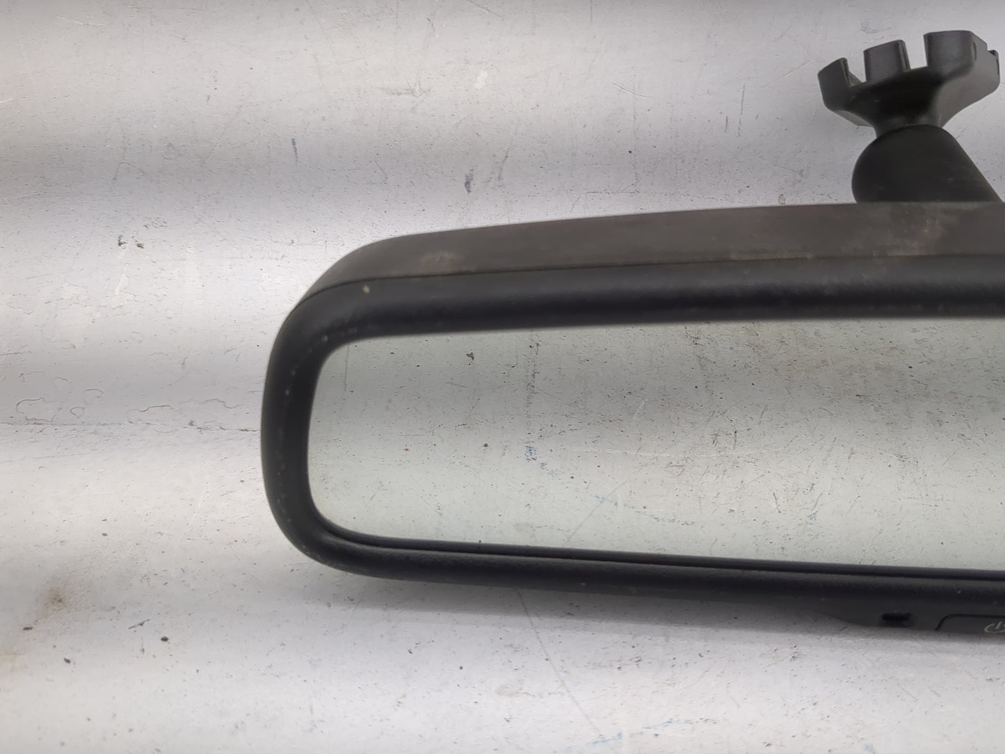 2013 Subaru Legacy Interior Rear View Mirror Replacement OEM P/N:E11 015892 GNTX-435 Fits OEM Used Auto Parts - Oemusedautop