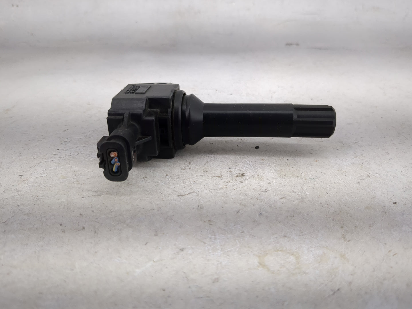 Subaru Legacy Ignition Coil Igniter Pack 1482322 - Oemusedautoparts1.com