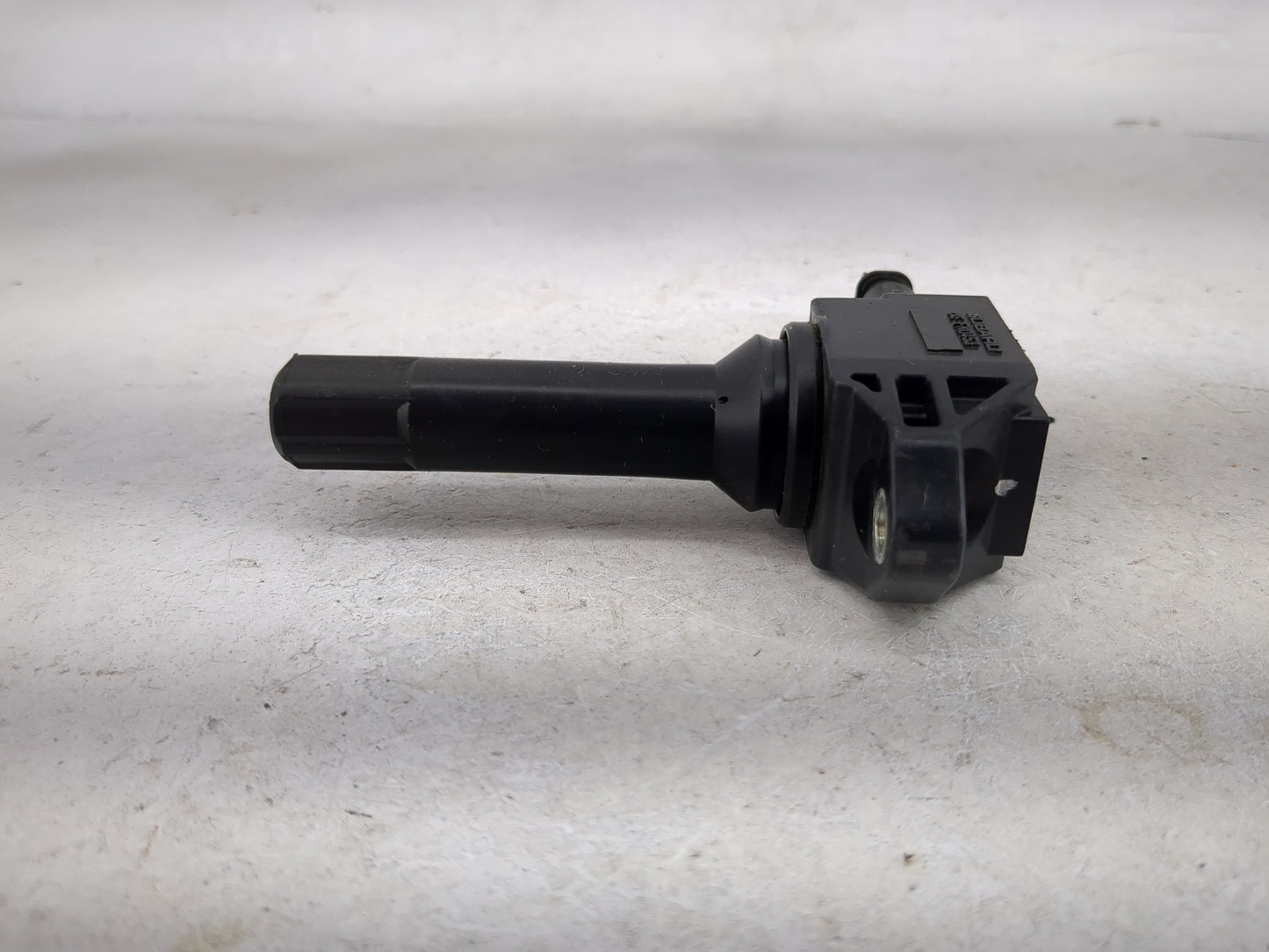 Subaru Legacy Ignition Coil Igniter Pack 1482322 - Oemusedautoparts1.com