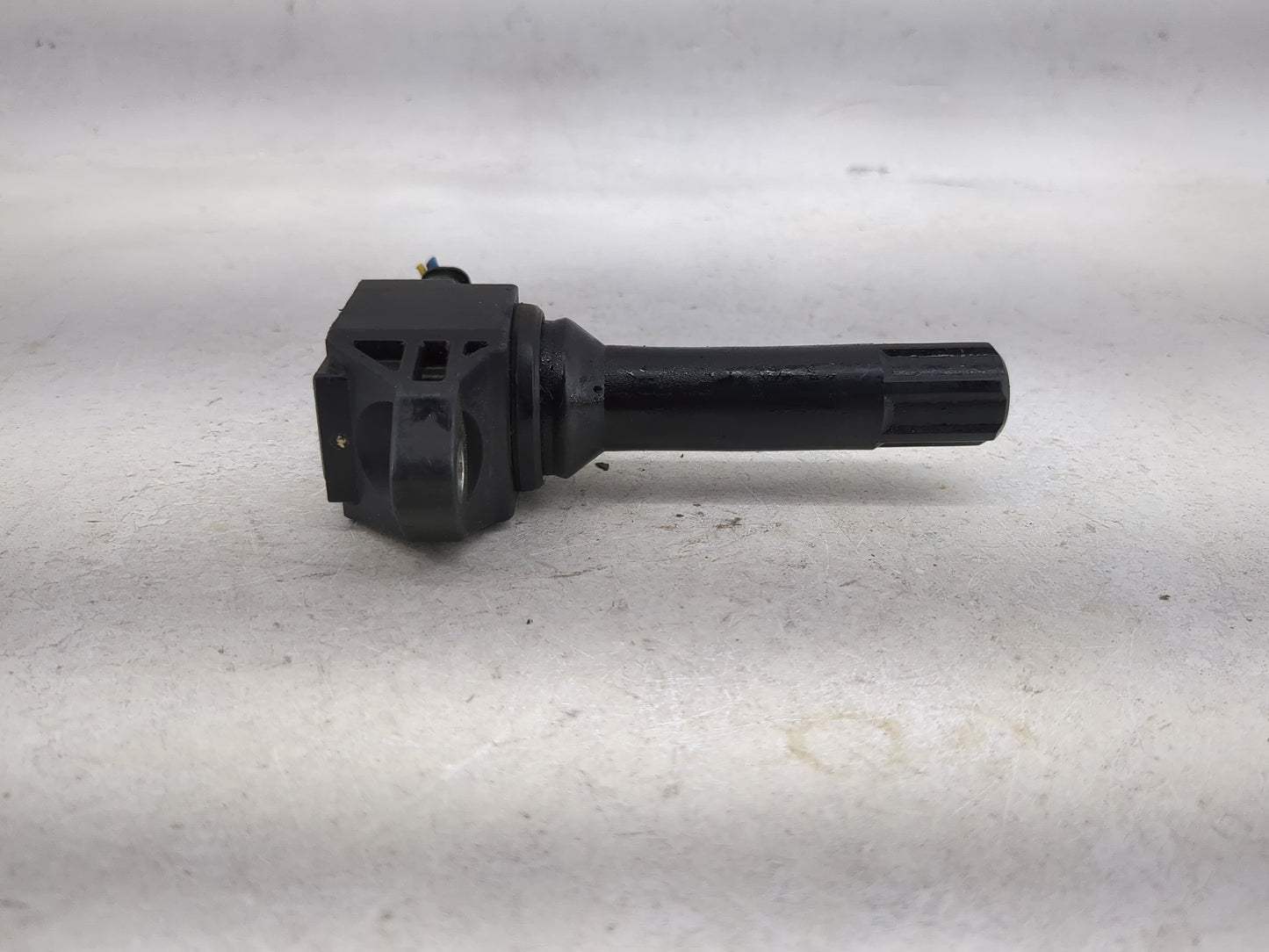 Subaru Legacy Ignition Coil Igniter Pack 1482356 - Oemusedautoparts1.com
