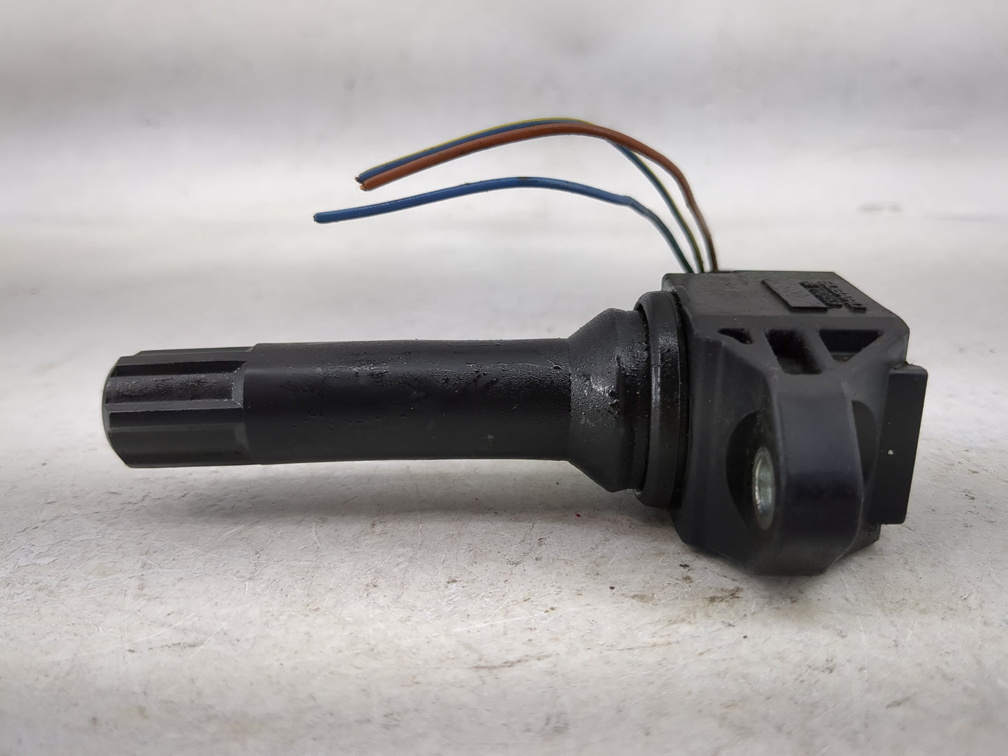 Subaru Legacy Ignition Coil Igniter Pack 1482357 - Oemusedautoparts1.com