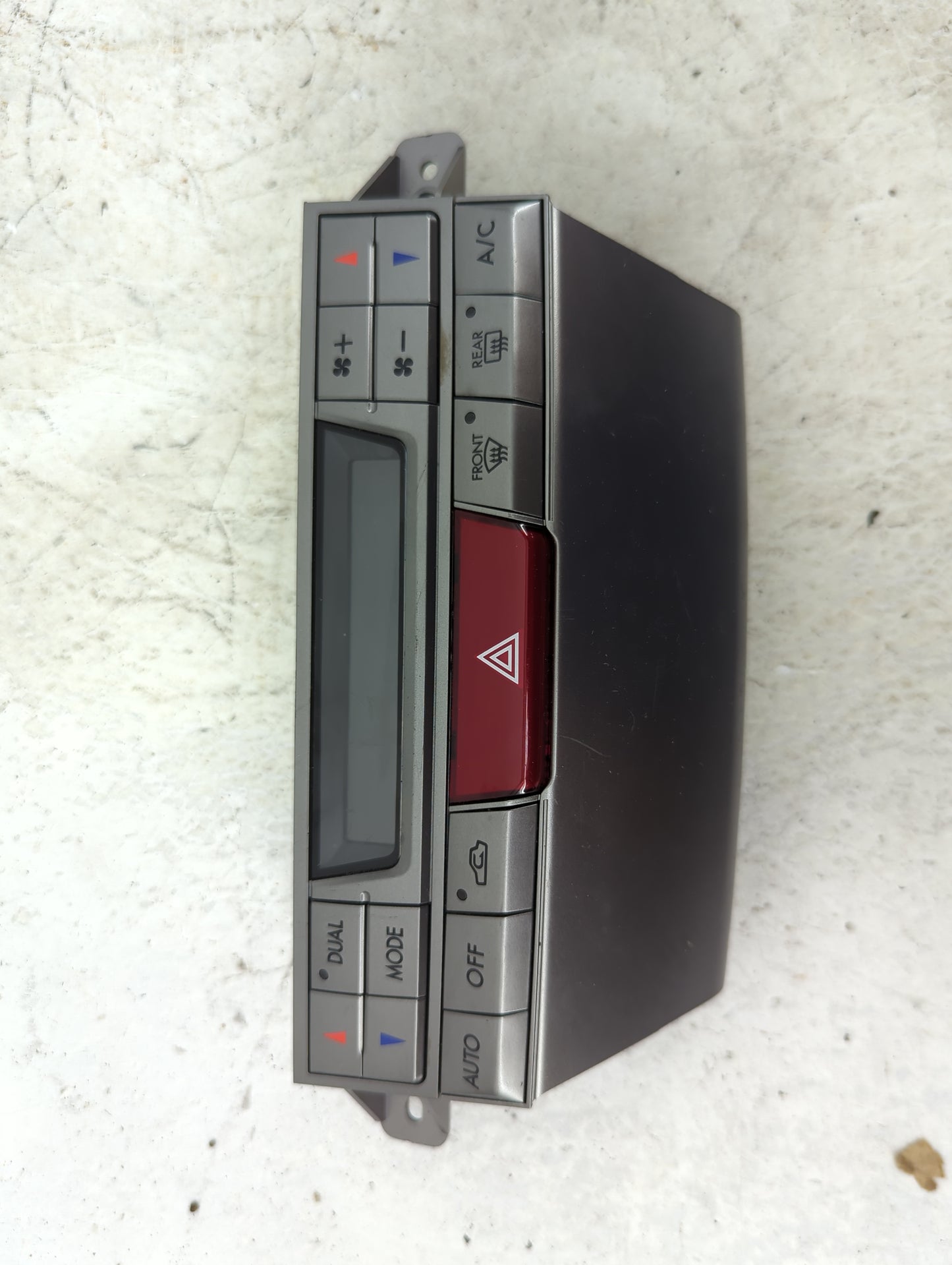 2010-2014 Subaru Legacy Climate Control Module Temperature AC/Heater Replacement P/N:A2C3160350000 72311AJ03A Fits OEM Used 