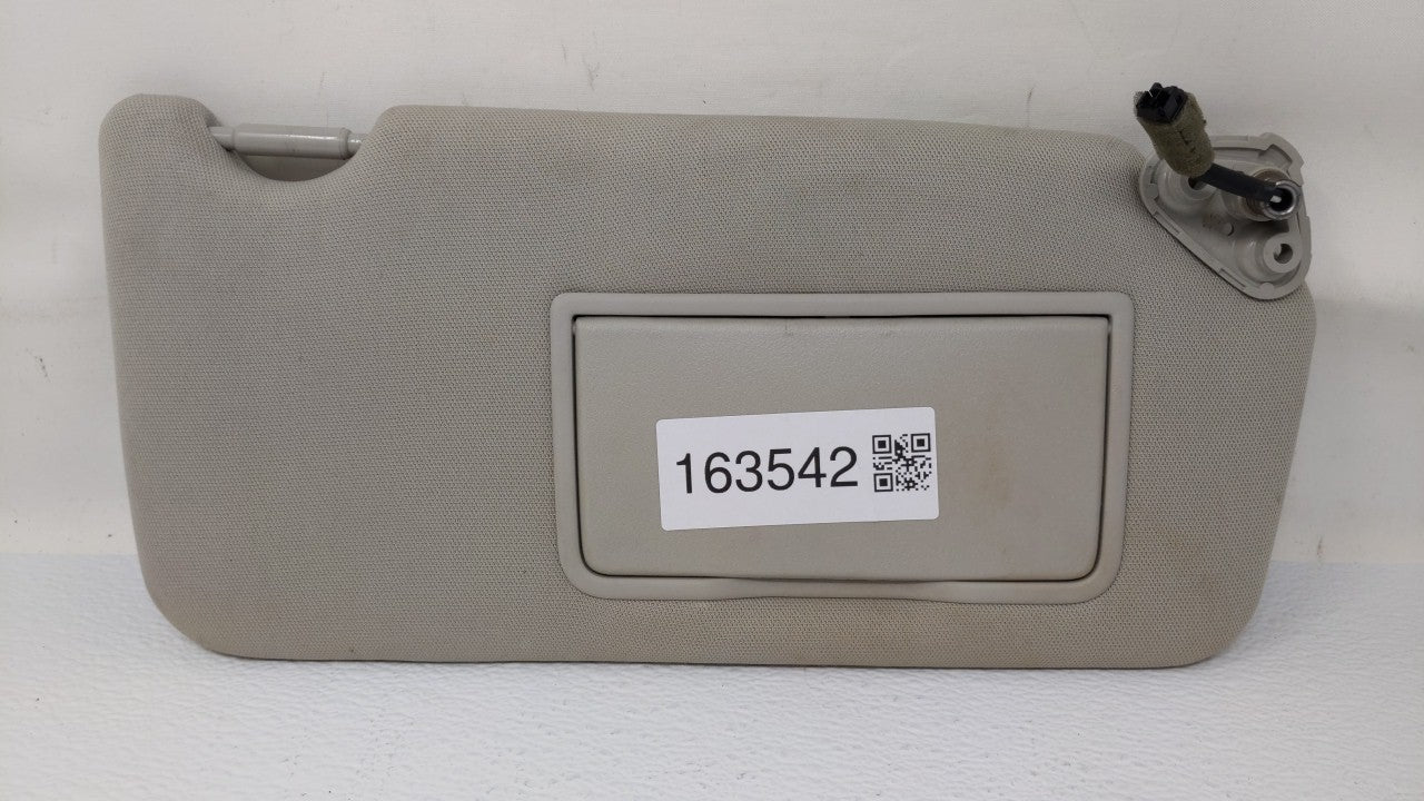 2010-2014 Subaru Legacy Sun Visor Shade Replacement Passenger Right Mirror Fits Fits 2010 2011 2012 2013 2014 OEM Used Auto 