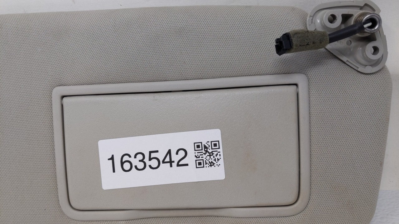 2010-2014 Subaru Legacy Sun Visor Shade Replacement Passenger Right Mirror Fits Fits 2010 2011 2012 2013 2014 OEM Used Auto 