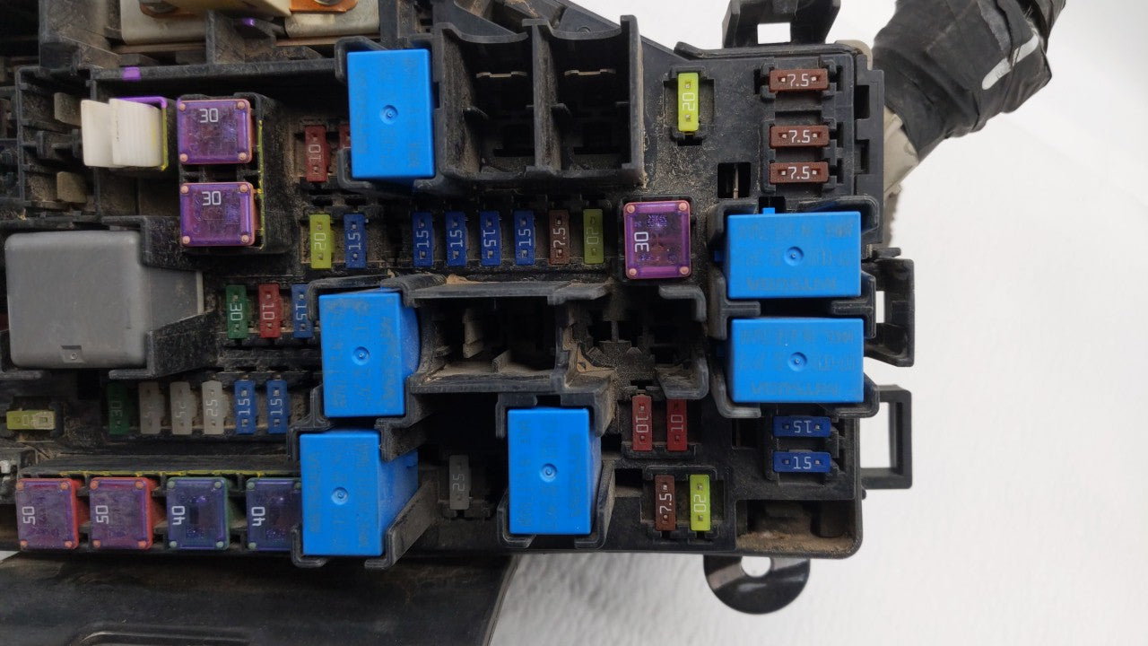 2010-2014 Subaru Legacy Fusebox Fuse Box Panel Relay Module P/N:MB503200B MB102801B Fits Fits 2010 2011 2012 2013 2014 OEM U